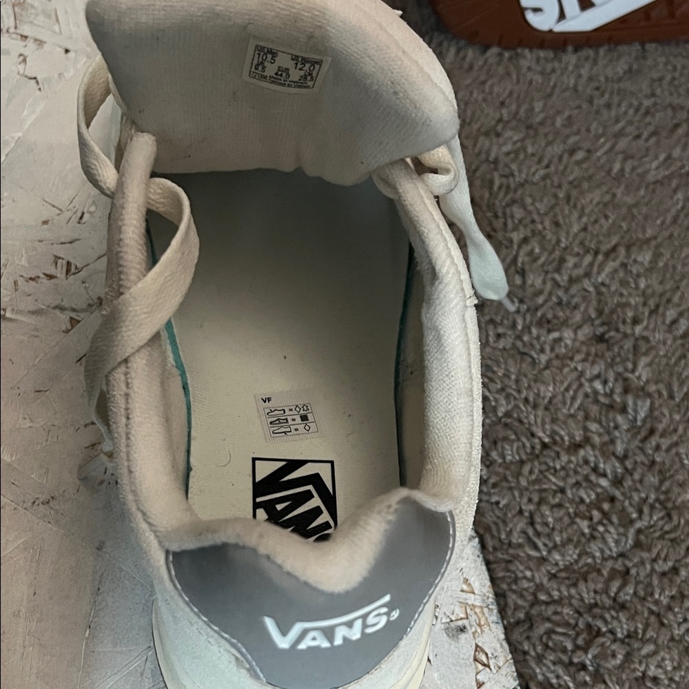Vans Kids Cream and Brown Sneakers - Picture 3 of 6